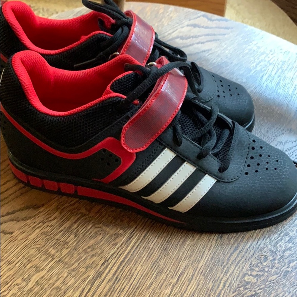 Adidas lifting shoes